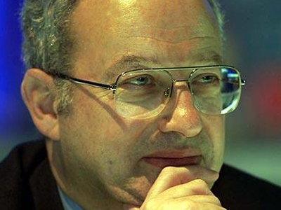 Το Βρετανικό Μουσείο ψωνίζει από… σουπερμάρκετ